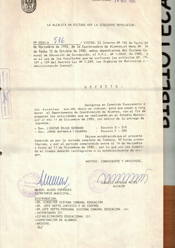 1985 - Decreto de alcaldía Cometido Funcionario - Gentileza del Colegio de Profesores