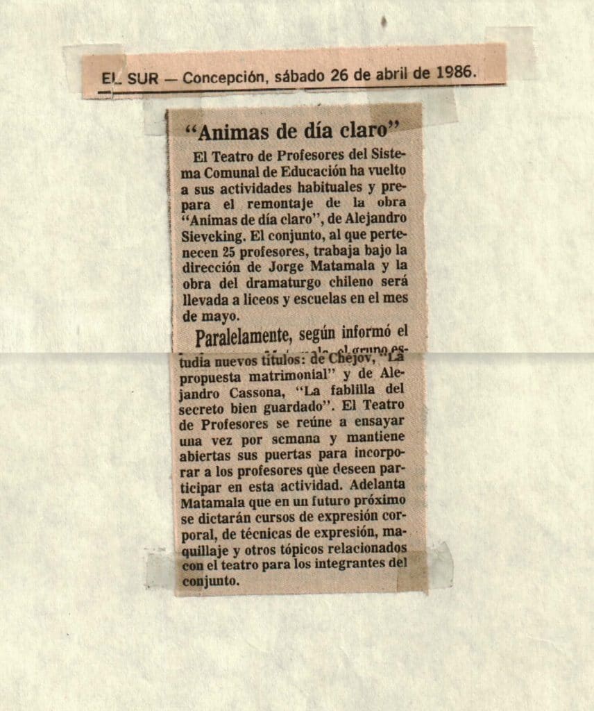 1986 - Ánimas de día claro - El Sur 26 de abril - Gentileza del Colegio de Profesores
